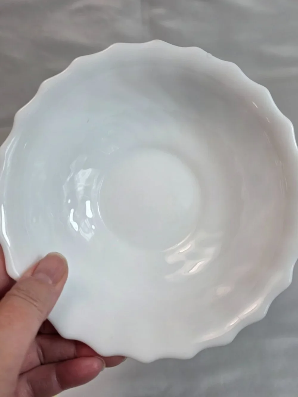 TWO Arcopal France Chloe Cereal Bowls White with Pink & Blue Flowers Scalloped